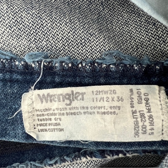 Wrangler Vintage Dark Wash Denim 12MWZG Straight Western Jeans - Picture 8 of 16